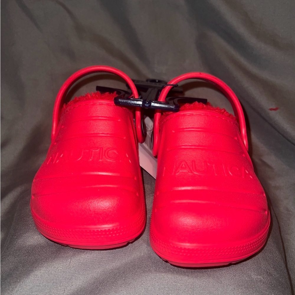 Nautica Kids Bright Red Crocs